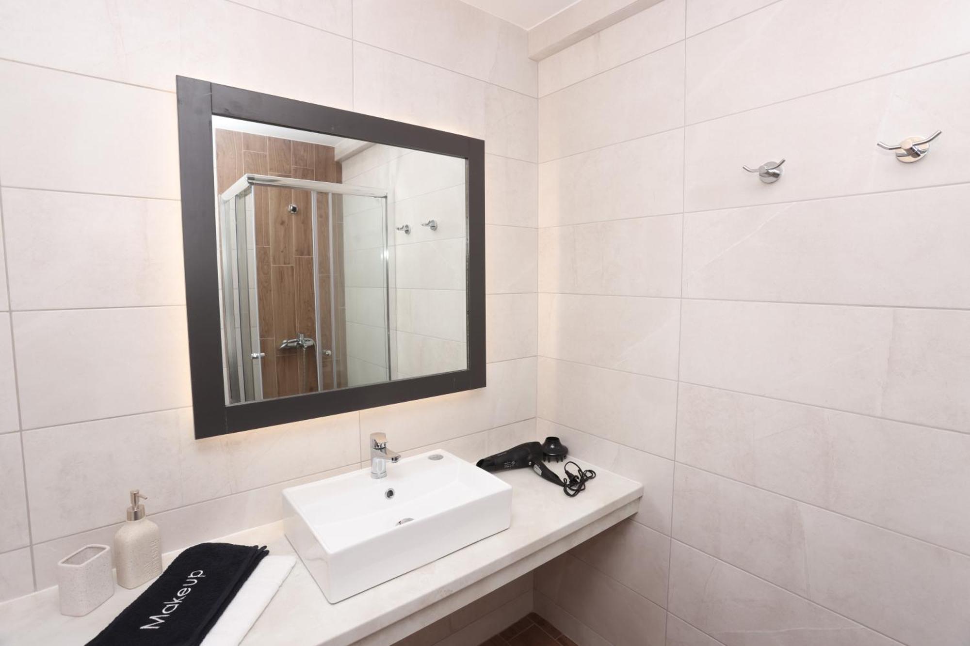 Aparthotel Cynthia Vrasná Habitación foto